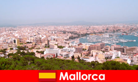Une vie de retraités à Majorque
