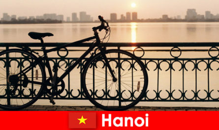Hanoi au Vietnam Voyage découverte avec sorties aquatiques pour touristes sportifs
