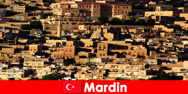 Les clients étrangers peuvent s’attendre à un hébergement et des hôtels bon marché à Mardin Turquie