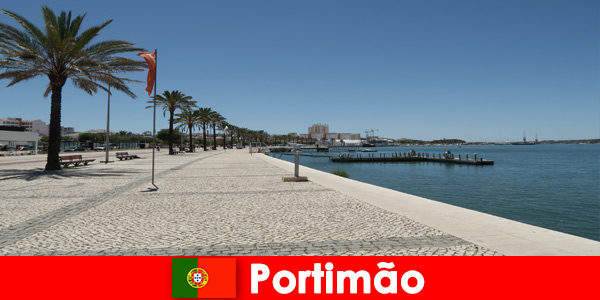 Le port de Portimão Portugal vous invite à vous attarder