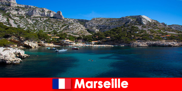 Soleil et mer à Marseille France pour des vacances d’été spéciales