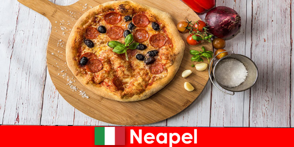 Original ou exotique à Naples Italie, chaque invité trouvera son goût culinaire