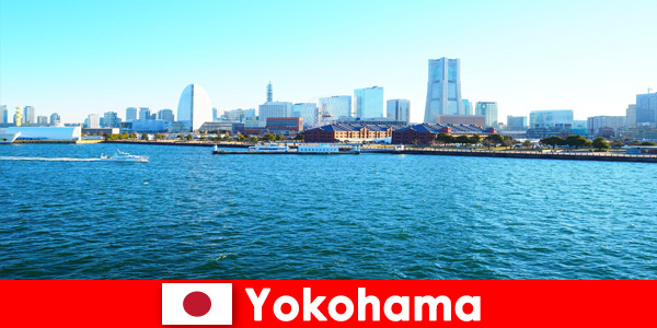 Yokohama Japon attire des gens de partout avec sa diversité