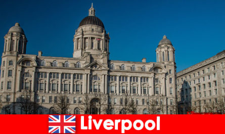 Les voyages scolaires à Liverpool en Angleterre sont de plus en plus populaires