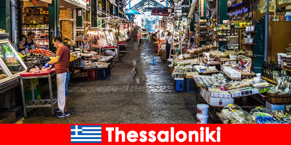 Dégustez des spécialités authentiques sur les marchés de Thessalonique en Grèce