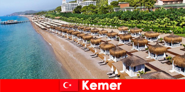 La région de vacances la plus populaire en Turquie est Kemer