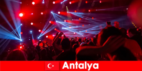 Vie nocturne à Antalya Préparez-vous à faire la fête et découvrez les meilleurs endroits